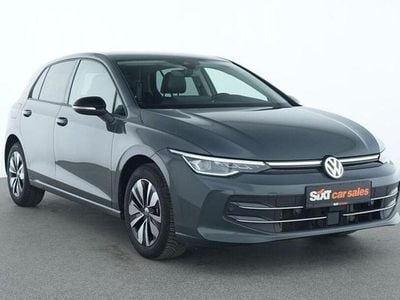 Gebraucht VW Golf VIII Goal 150 PS (110 kW) 2025 Grau Limousine