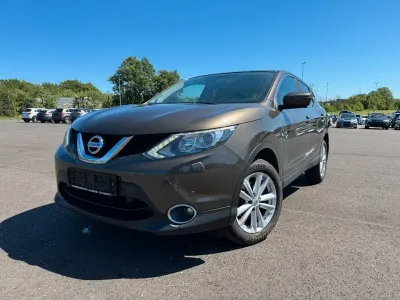 Gebraucht Nissan Qashqai Acenta 110 PS (80 kW) 2016 Braun SUV