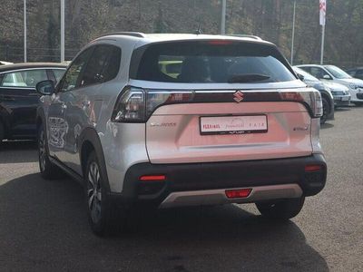 Second-hand Suzuki SX4 2024 Argintiu SUV