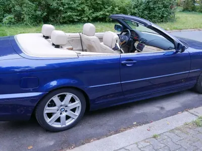 Gebraucht BMW 320 Cabriolet 170 PS (125 kW) 2003 Blau Cabrio