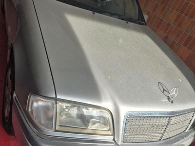 Gebraucht Mercedes C180 Elegance 136 PS (100 kW) 1997 Silber Limousine