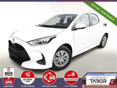 Gebraucht Toyota Yaris Hybrid Comfort 92 PS (67 kW) 2025 Weiss Kleinwagen