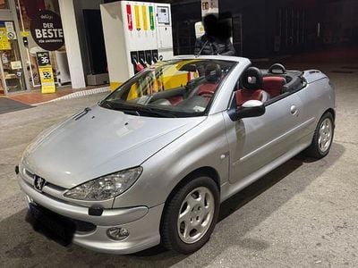 Gebraucht Peugeot 206 CC Quiksilver 109 PS (80 kW) 2003 Silber Cabrio