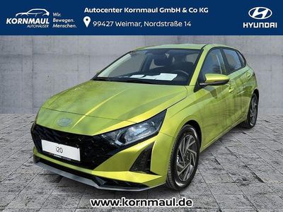 Gebraucht Hyundai i20 Trend 101 PS (74 kW) 2025 Lucid lime Limousine