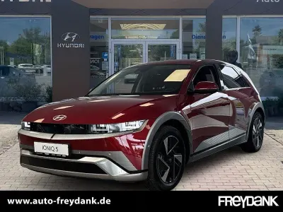 Neu Hyundai Ioniq 5 167 kW (228 PS) 2026 Ultimate red metallic SUV