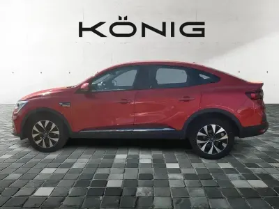 Gebraucht Renault Arkana Zen 140 PS (102 kW) 2021 Rot SUV
