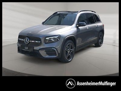 Grau metalliclack mountaingrau Gebraucht 2025 Mercedes GLB200 SUV | 51.490 €