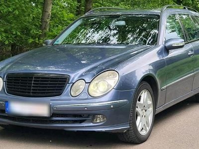 Mercedes E500
