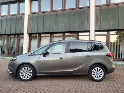 Gebraucht Opel Zafira 140 PS (102 kW) 2017 Quarz grau Van / Kleinbus