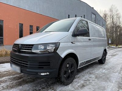 Silber Gebraucht 2017 VW Transporter Van | 12.000 € (Fairer Preis)
