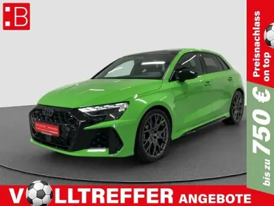 Gebraucht Audi RS3 Sport 400 PS (294 kW) 2026 Kyalamigrün Limousine
