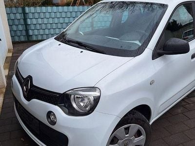 Gebraucht Renault Twingo Life 71 PS (52 kW) 2016 Weiß Kleinwagen