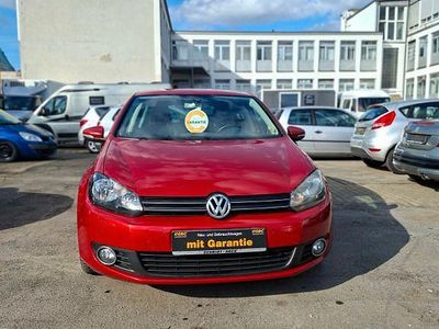 Gebraucht VW Golf VI Team 105 PS (77 kW) 2010 Rot Kleinwagen
