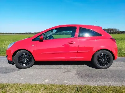 Brugt Opel Corsa Catch Me 80 HK (58 kW) 2007 Rød Hatchback