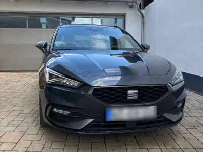 Usata Seat Leon 4Drive 150 CV (110 kW) 2020 Grigio Station wagon