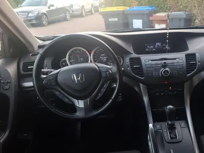 Usata Honda Accord Executive 156 CV (114 kW) 2013 Bianco Station wagon
