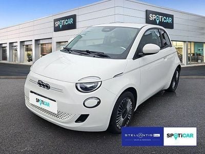 Gebraucht Fiat 500e Icon 86 kW (118 PS) 2022 Weiß Kleinwagen