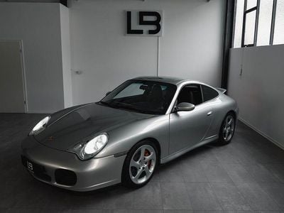 Arktissilber metallic Gebraucht 2005 Porsche 911 Carrera 4S Coupé | 57.900 €
