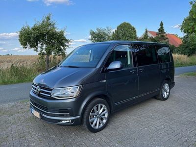 gebraucht VW Multivan T6High 150KW Leder AK gepflegt nMotor