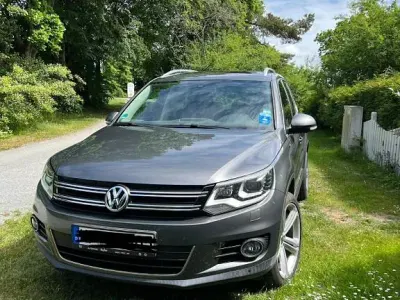 Gebraucht VW Tiguan Sportline 177 PS (130 kW) 2013 Grau SUV