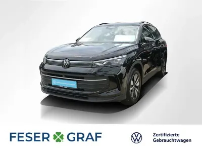 Gebraucht VW Tiguan Goal 150 PS (110 kW) 2025 Schwarz SUV