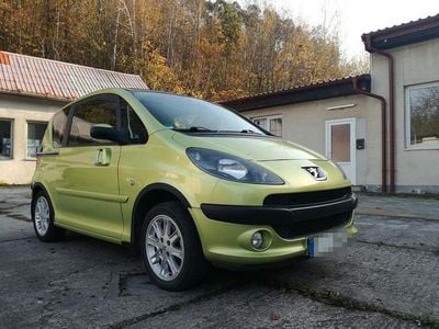 Gebraucht Peugeot 1007 Sport 109 PS (80 kW) 2007 Grün Van / Kleinbus