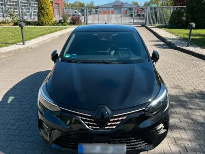 Gebraucht Renault Clio 140 PS (102 kW) 2022 Schwarz Kleinwagen