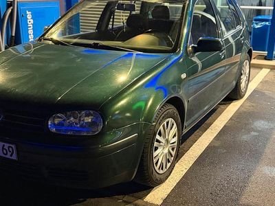 Gebraucht VW Golf IV 101 PS (74 kW) 2002 Grün Kleinwagen