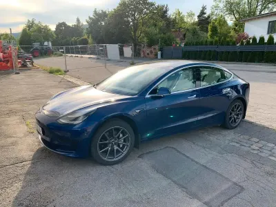 Gebraucht Tesla Model 3 225 kW (306 PS) 2019 Blau Limousine