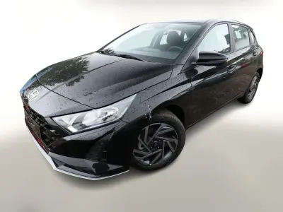 Neu Hyundai i20 Select 90 PS (66 kW) 2026 Phantom black metallic Kleinwagen