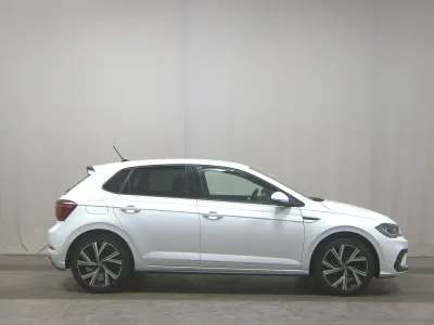 Gebraucht VW Polo R-line 110 PS (80 kW) 2022 Weiss Kleinwagen