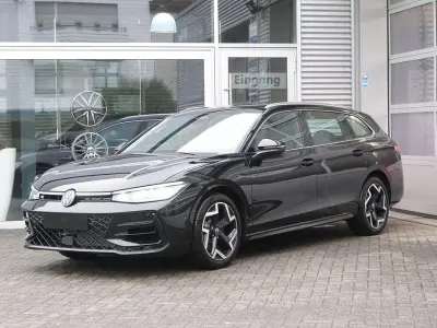 Neu VW Passat Pro 265 PS (194 kW) 2026 Grenadillschwarz meta... Kombi