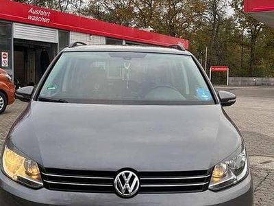 Gebraucht 2010 VW Touran Comfortline Van / Kleinbus | 5.000 € (Etwas zu teuer)