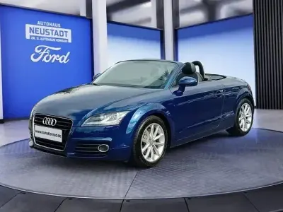 Gebraucht Audi TT Roadster Sport 160 PS (117 kW) 2014 Scuba blue metallic Cabrio