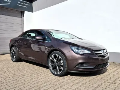 Gebraucht Opel Cascada Active 170 PS (125 kW) 2017 Braun Cabrio