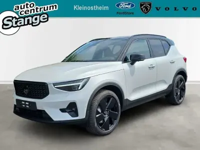 Neu Volvo XC40 Ultra 163 PS (119 kW) 2026 Weiss SUV