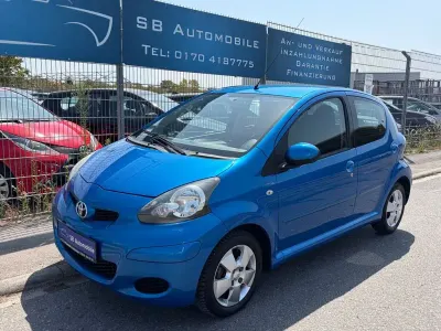 Gebraucht Toyota Aygo Cool 68 PS (50 kW) 2009 Blau Kleinwagen