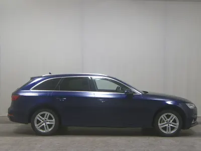 Gebraucht Audi A4 Design 190 PS (139 kW) 2019 Blau Kombi