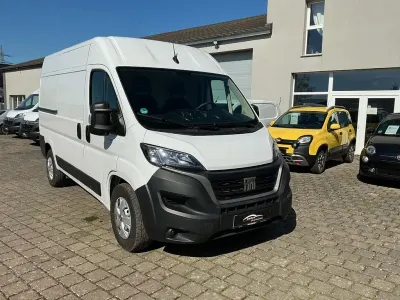 Gebraucht Fiat Ducato 140 PS (102 kW) 2024 Weiß Van