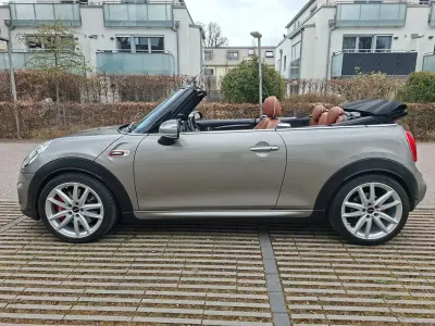 Gebraucht Mini John Cooper Works 231 PS (169 kW) 2016 Silber Kleinwagen