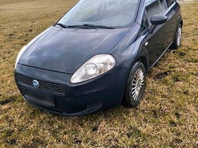 Usata Fiat Grande Punto Dynamic 65 CV (47 kW) 2006 Utilitaria