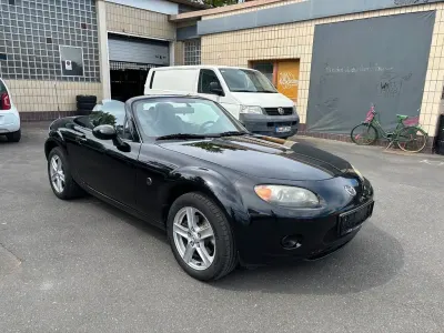 Używany Mazda MX5 Energy 126 KM (92 kW) 2006 Czarny Kabriolet