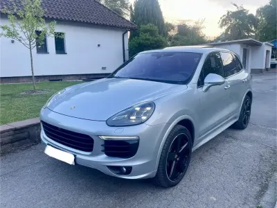 Gebraucht Porsche Cayenne Diesel 262 PS (192 kW) 2016 Silber SUV