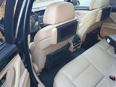 Gebraucht BMW 535 Sport Line 313 PS (230 kW) 2011 Schwarz Kombi