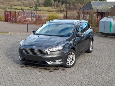 Usata Ford Focus Titanium 120 CV (88 kW) 2018 Grigio Station wagon