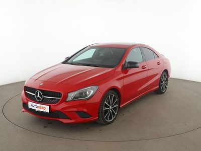 Rot Gebraucht 2016 Mercedes CLA200 Urban Limousine | 18.450 € (Etwas zu teuer)