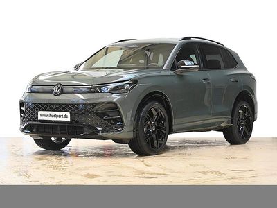 Neu VW Tiguan R-line 150 PS (110 kW) 2026 Cipressinogrün metallic SUV