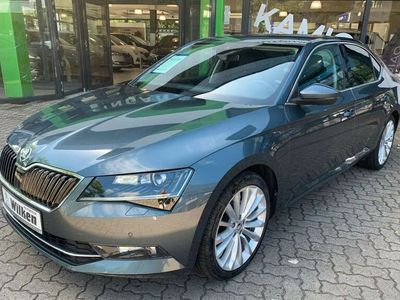 gebraucht Skoda Superb 2.0 TDI Style NAVI/PDC/Leder/Xenon