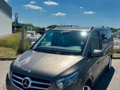 Gebraucht Mercedes V250 190 PS (139 kW) 2016 Braun Van / Kleinbus
