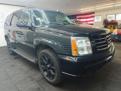 Gebraucht Cadillac Escalade 349 PS (256 kW) 2002 Schwarz SUV
